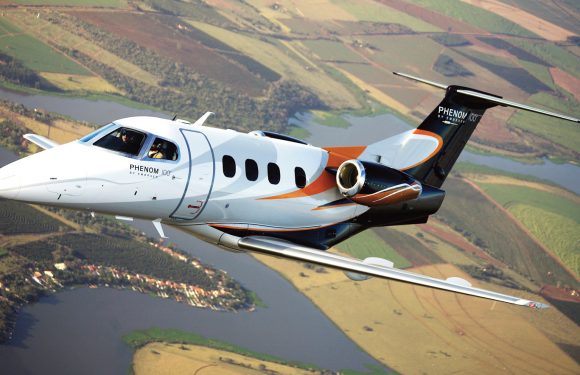 Заказать 
                            
                            EMBRAER PHENOM 100
                         для группового перелета