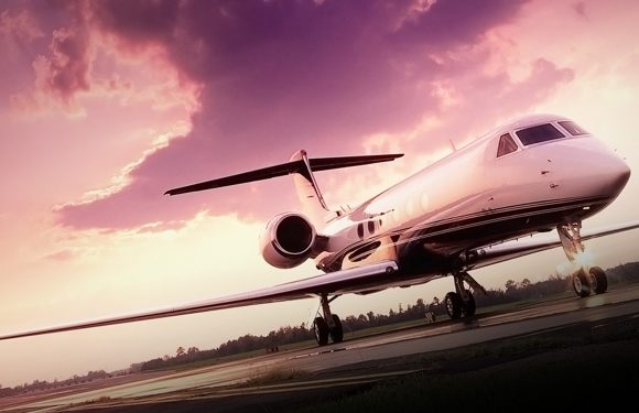 Заказать 
                            
                            GULFSTREAM V
                         для группового перелета