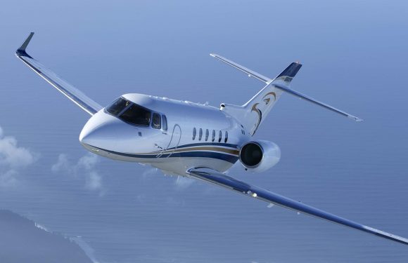 Заказать 
                            
                            HAWKER BEECHCRAFT 800
                         для группового перелета