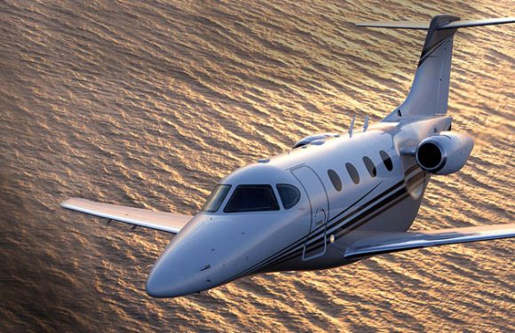 Заказать 
                            
                            HAWKER BEECHCRAFT PREMIER I IA
                         для группового перелета